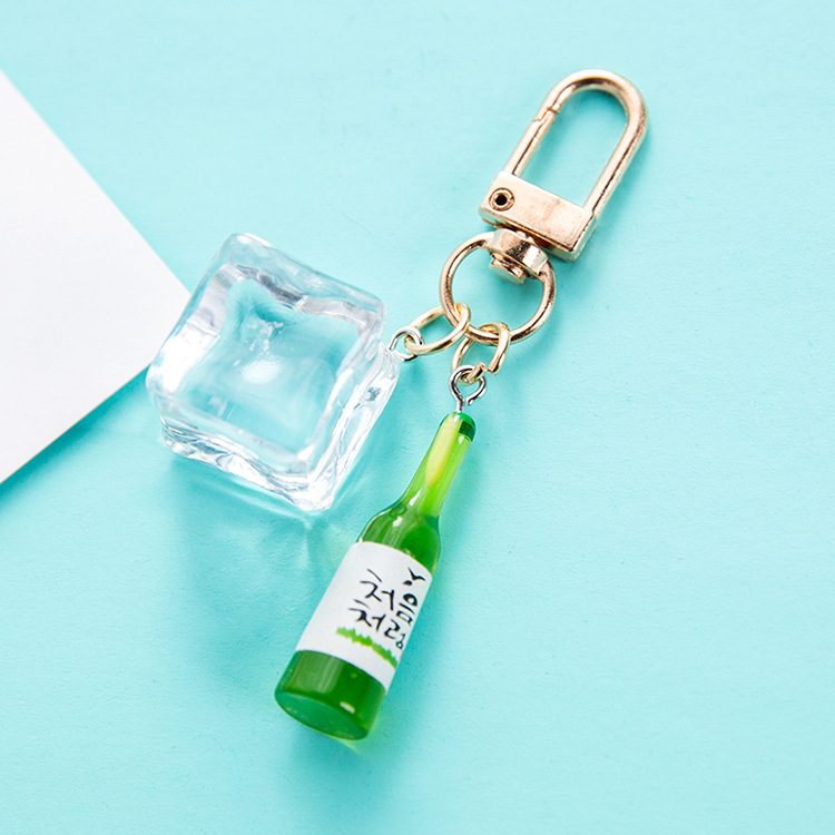 【小酒瓶】钥匙扣包包汽车挂件 啤酒音乐节赠品