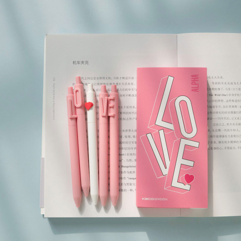 ins风LOVE心形图案可爱黑色中性笔套装     活动小礼品